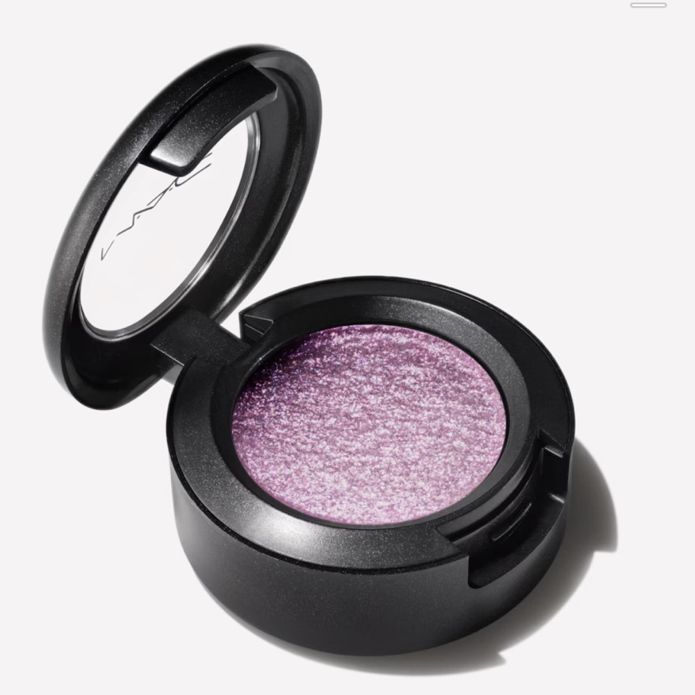 Dazzle-shadow Eyeshadow